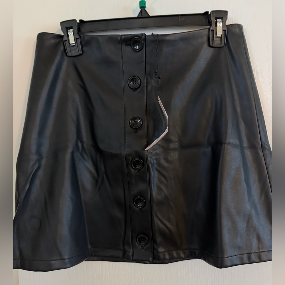 NWT BCBGeneration Flare Leather Like Mini Skirt Size S